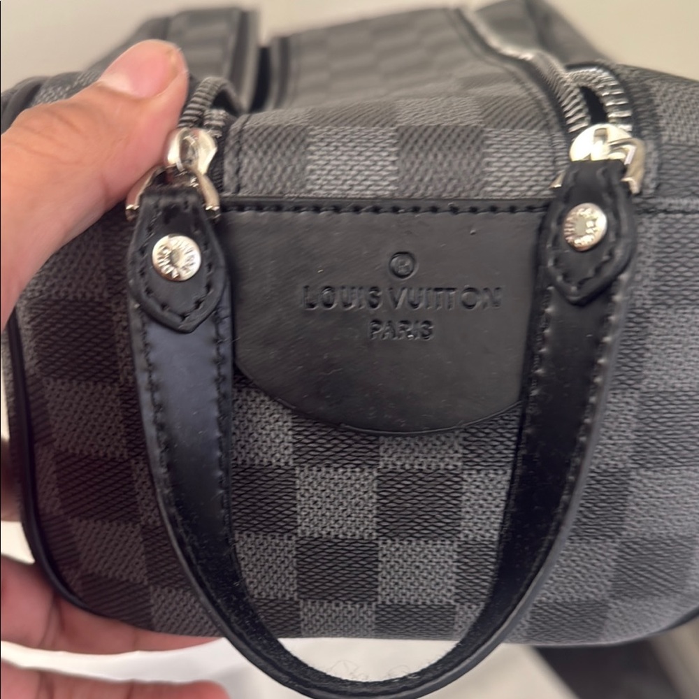 Louis Vuitton Damier Graphite Toiletry Bag Black and Gray - Picture 2 of 6